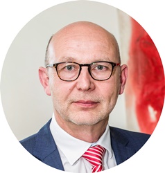 Herr Bernhard Stürmer, APICON Herr Bernhard Stürmer, APICON